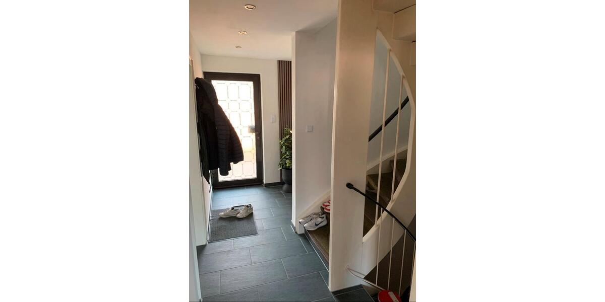 Reihenhaus Duisburg Angerhausen - 4 Zimmer, 76 m&sup2;, 333.000&euro; | Angebot:24766966
