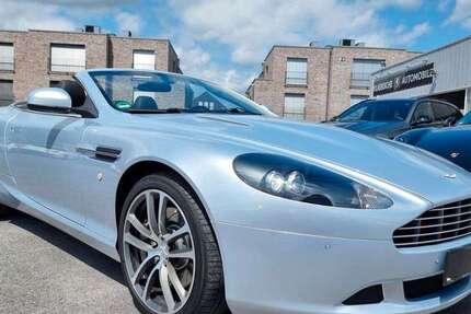 Aston Martin DB9