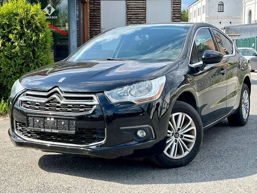 DS4