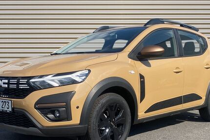 Dacia Sandero 10.500 km 22.045 € Duisburg 47059