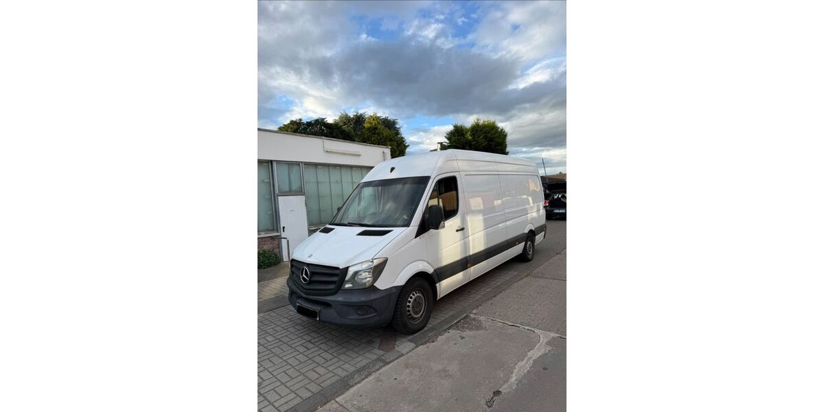 Mercedes-Benz Sprinter 297.000 km 8.999 &euro; Moers 47443