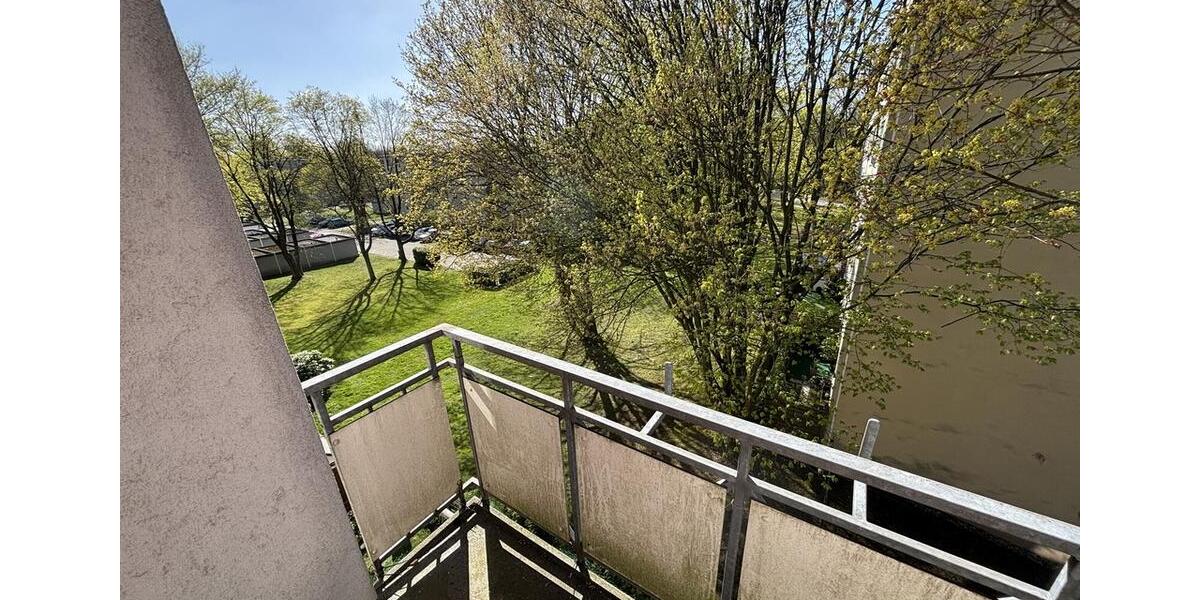 Etagenwohnung Moers Rheinkamp - 3.5 Zimmer, 65 m&sup2;, 494&euro; | Angebot:26065650