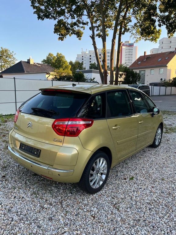 Citroen C4 Picasso 148.000 km 3.499 € Duisburg 47138