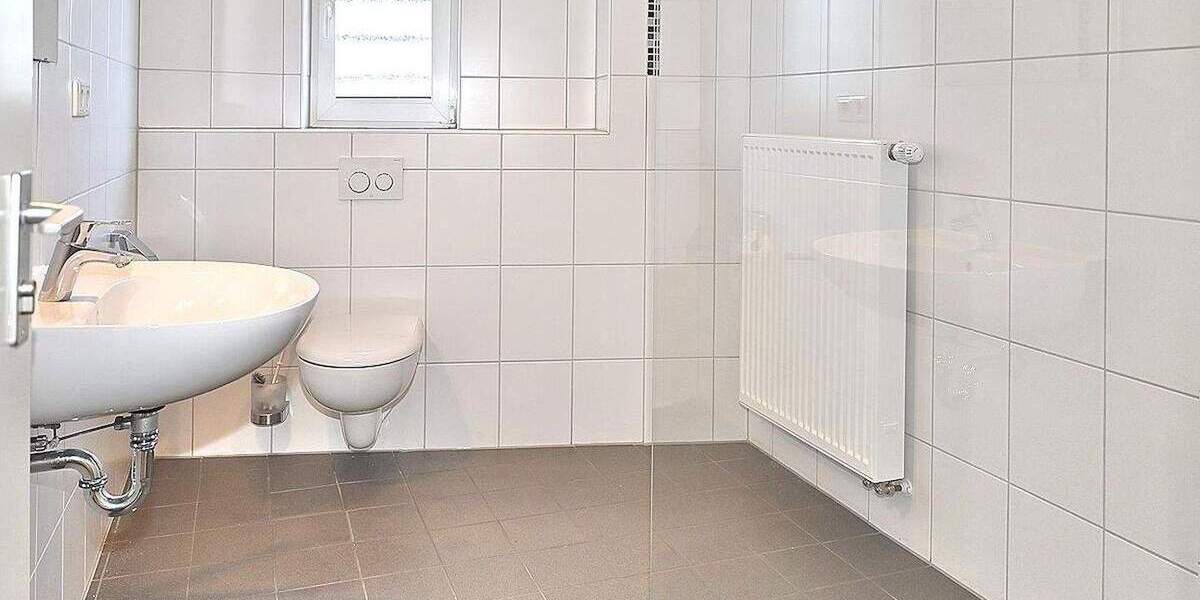 Etagenwohnung Recklinghausen Süd - 6 Zimmer, 220 m&sup2;, 299.900&euro; | Angebot:25373879