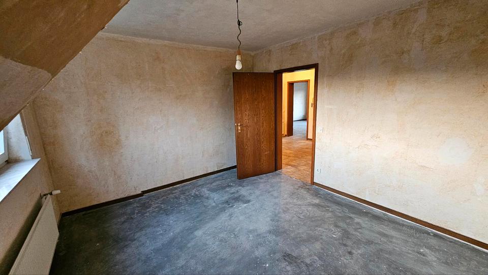 Etagenwohnung Bottrop Ebel - 3.5 Zimmer, 88 m&sup2;, 790&euro; | Angebot:27617472