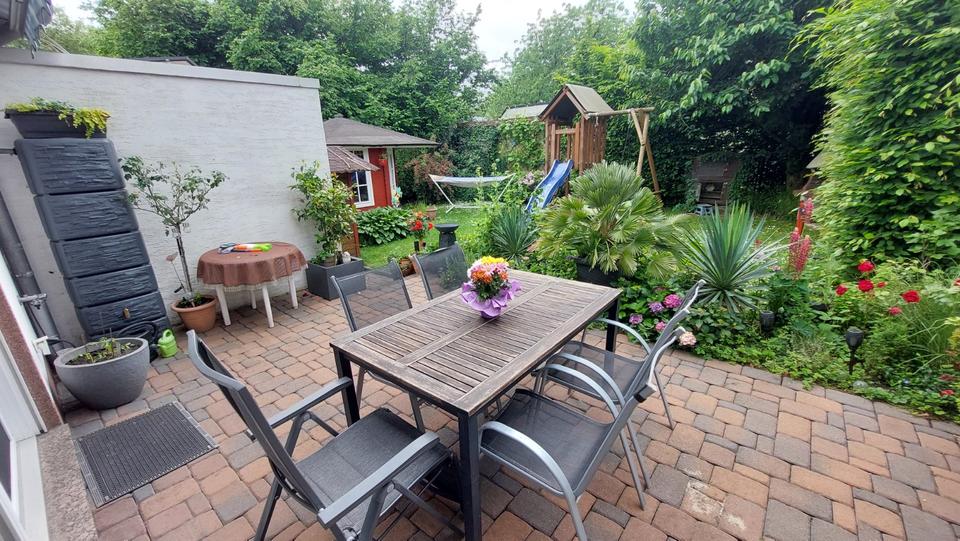 Idyllische Doppelhaushälfte in Spielstraße nähe Südringcenter 4 zimmer