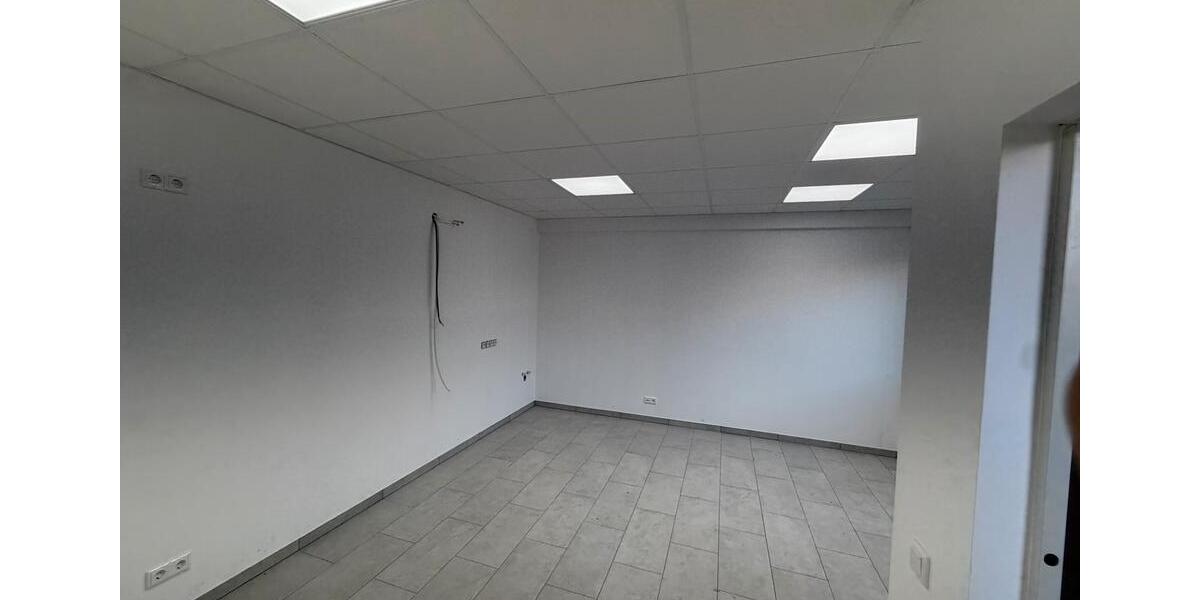 Gewerbeobjekt Voerde (Niederrhein) - 2.000&euro; | Angebot:26527927