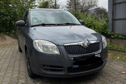 Skoda Fabia 222.000 km 1.950 &euro; Essen 45326