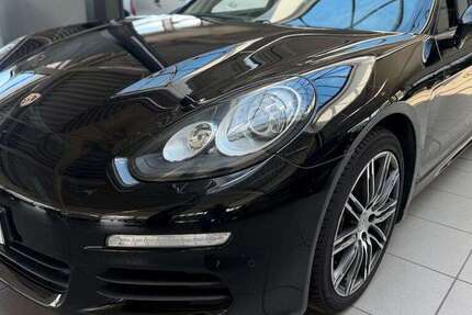 Porsche Panamera 232.000 km 24.850 &euro; Bottrop 46236