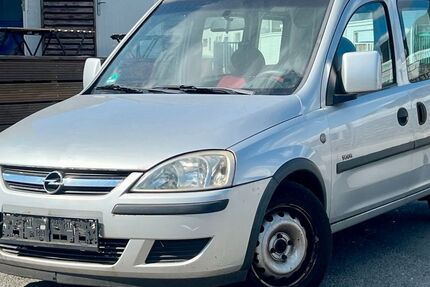 Opel Combo 142.947 km 1.500 &euro; Gelsenkirchen 45884