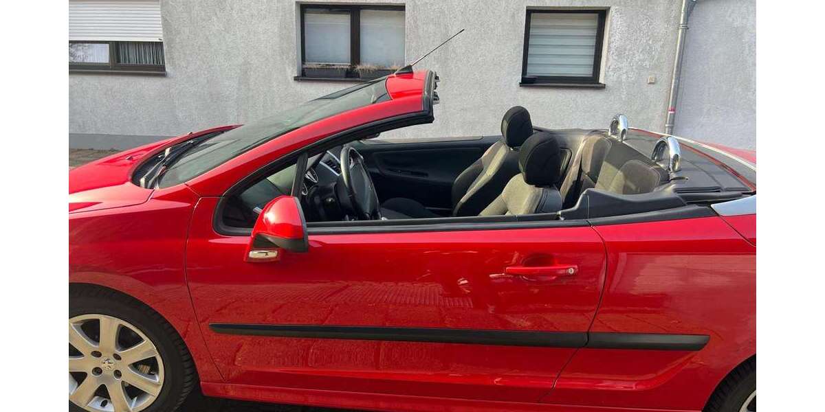 Peugeot 207 149.352 km 2.450 &euro; Sprockhövel 45549