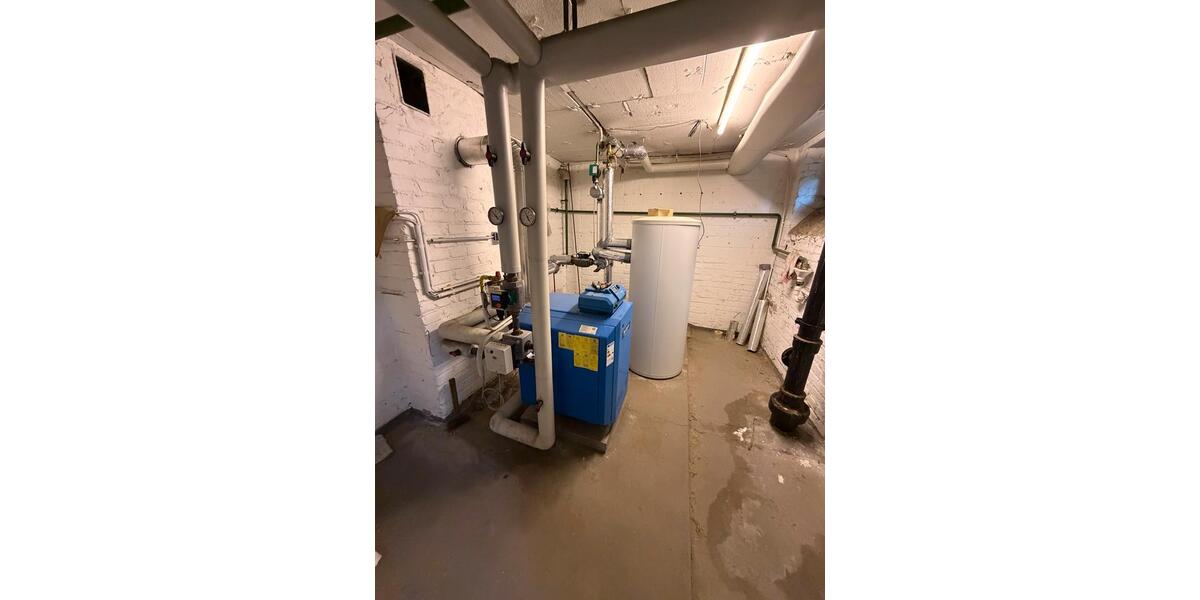 Mehrfamilienhaus, Wohnhaus Gelsenkirchen Gelsenkirchen-West - 15 Zimmer, 254 m&sup2;, 430.000&euro; | Angebot:26802282