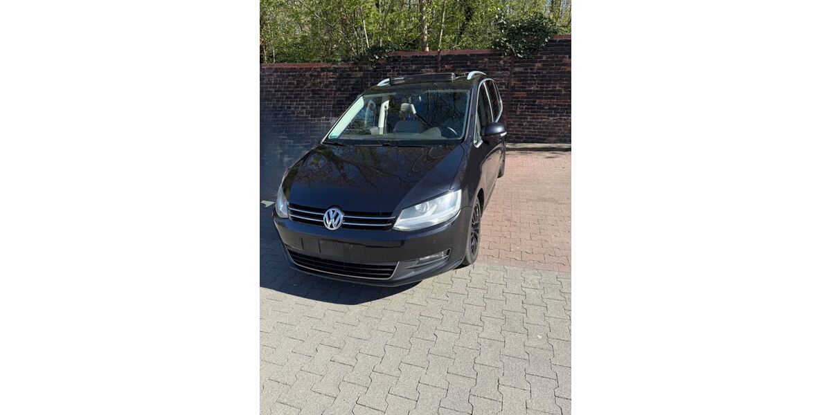 VW Sharan 224.845 km 8.000 &euro; Essen 45143