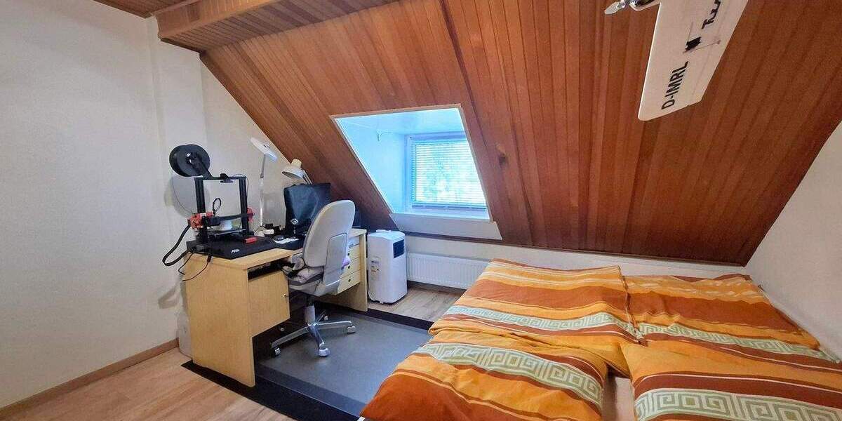 Reihenmittelhaus Bochum Weitmar - 5 Zimmer, 115 m&sup2;, 430.000&euro; | Angebot:24436899