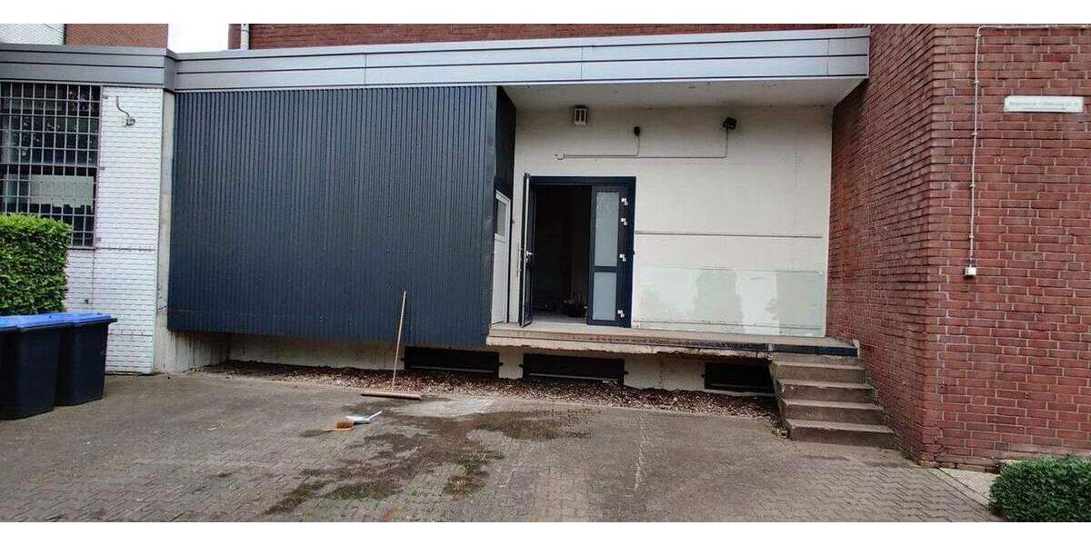 Sehr gepflegtes Ladenlokal in unmittelbarer Nähe zu Aldi zimmer