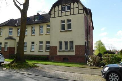 Gemütliche Wohnung im Erdgeschoss mit Tapeten und Duschbad! 2 zimmer