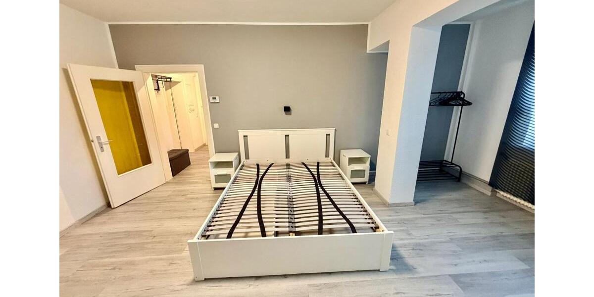 Erdgeschoßwohnung Gelsenkirchen Gelsenkirchen-Mitte - 2 Zimmer, 68 m&sup2;, 999&euro; | Angebot:25442043