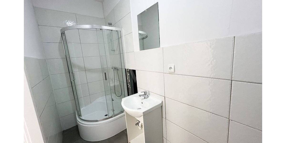 Gewerbeobjekt Velbert Mitte - 4 Zimmer, 148 m&sup2;, 1.200&euro; | Angebot:25733774