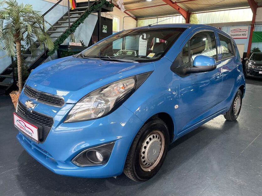 Chevrolet Spark 94.000 km 3.590 € Bottrop 46238
