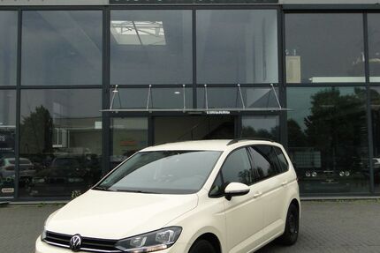 VW Touran 320.000 km 12.490 &euro; Duisburg 47229