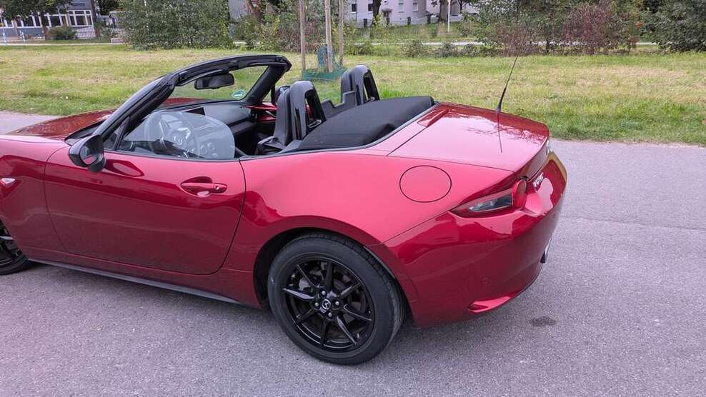 Mazda MX-5 15.500 km 22.500 € Essen 45327