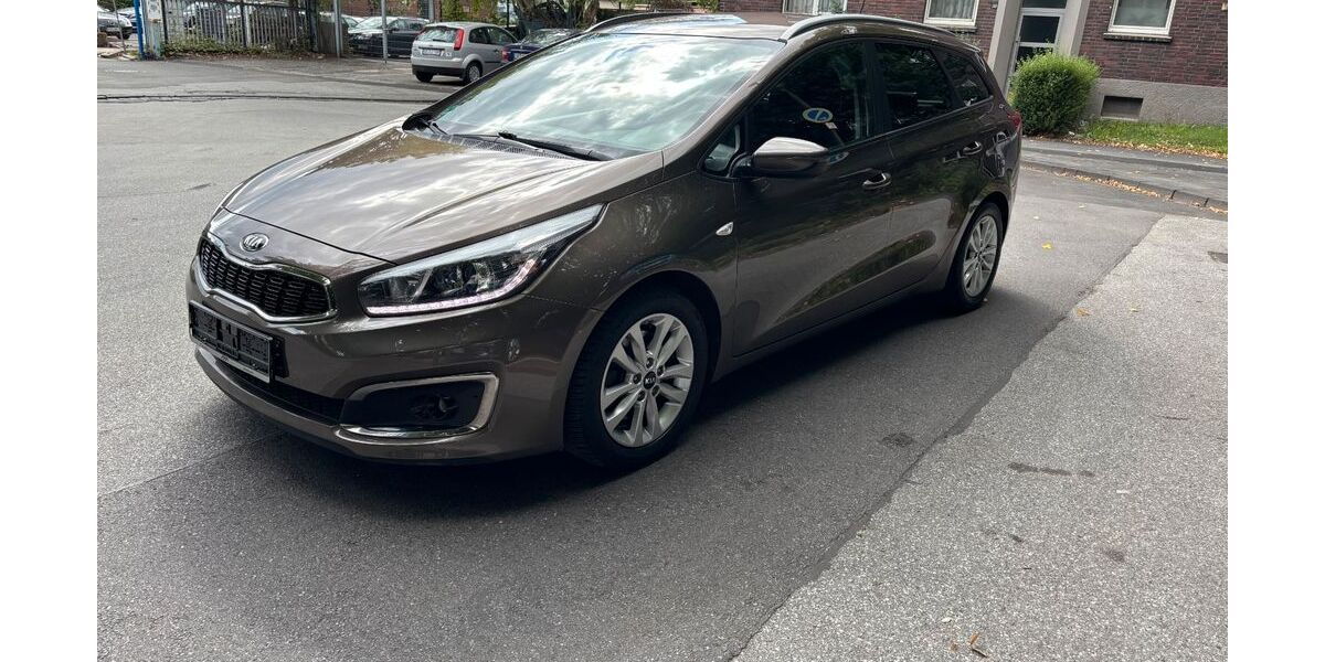 Kia ceed Sportswagon 164.000 km 5.399 &euro; Gelsenkirchen 45881