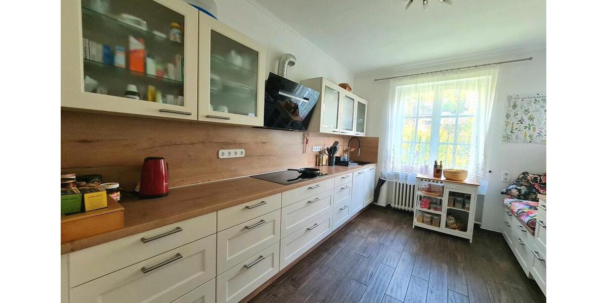 Einfamilienhaus Duisburg Rheinhausen - 9 Zimmer, 220 m&sup2;, 1.360&euro; | Angebot:27618833