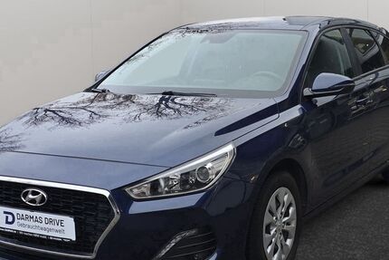 Hyundai i30 75.000 km 12.490 &euro; Dinslaken 46535