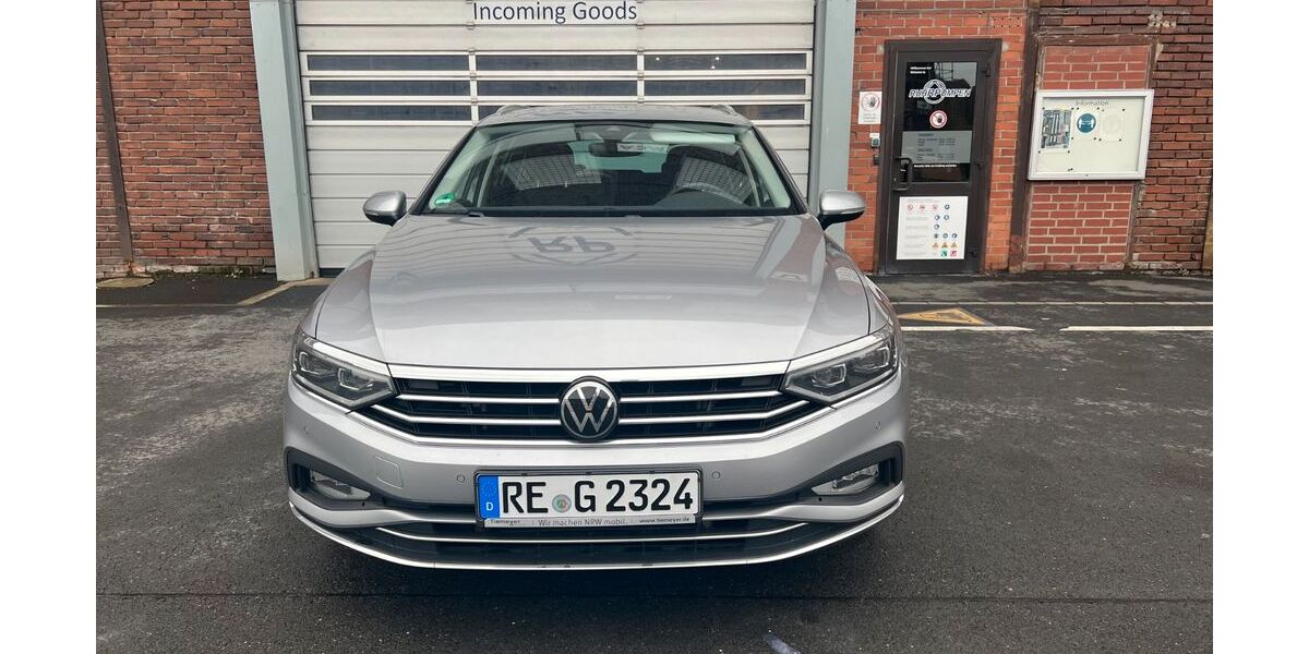 VW Passat 72.500 km 23.999 &euro; Recklinghausen 45661