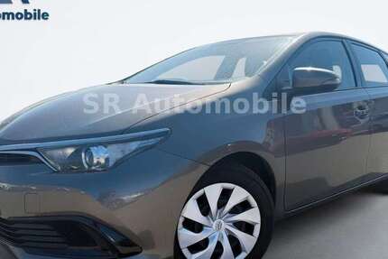 Toyota Auris 138.000 km 9.490 &euro; Recklinghausen 45661
