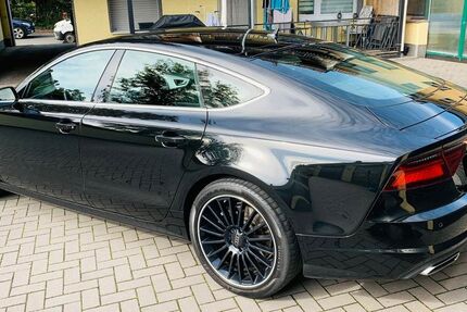 Audi A7 180.000 km 19.100 &euro; Marl 45768