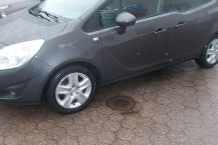 Opel Meriva 174.000 km 3.990 &euro; Bochum 44809