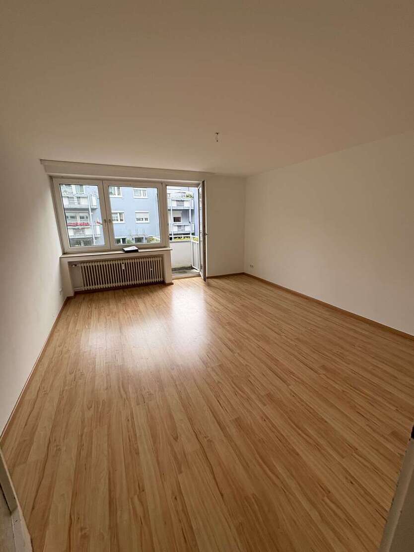 Wohnung zum Mieten in Düsseldorf 685 € 58 m²
