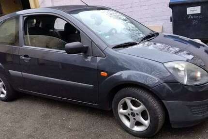 Ford Fiesta 156.000 km 999 &euro; Duisburg 47055
