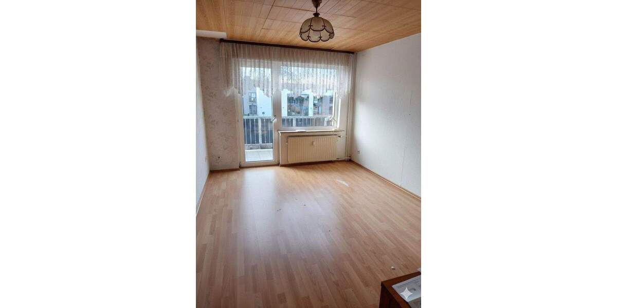 Heidestr. 5 1.OG rechts Whg4 4 zimmer