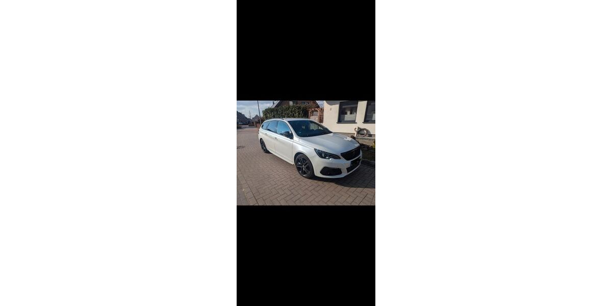 Peugeot 308 97.000 km 8.200 &euro; Raesfeld 46348