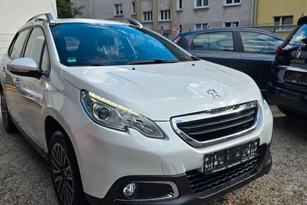 Peugeot 2008 99.000 km 6.800 &euro; Essen 45144