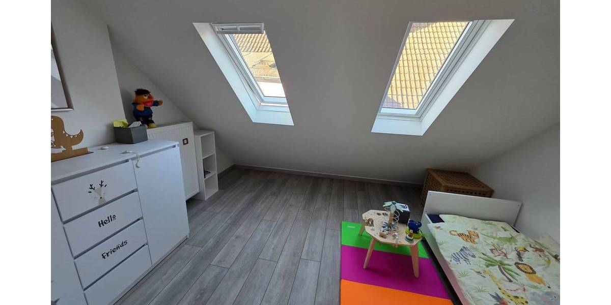 Doppelhaushälfte Velbert Kostenberg - 9 Zimmer, 259 m&sup2;, 650.000&euro; | Angebot:25680192