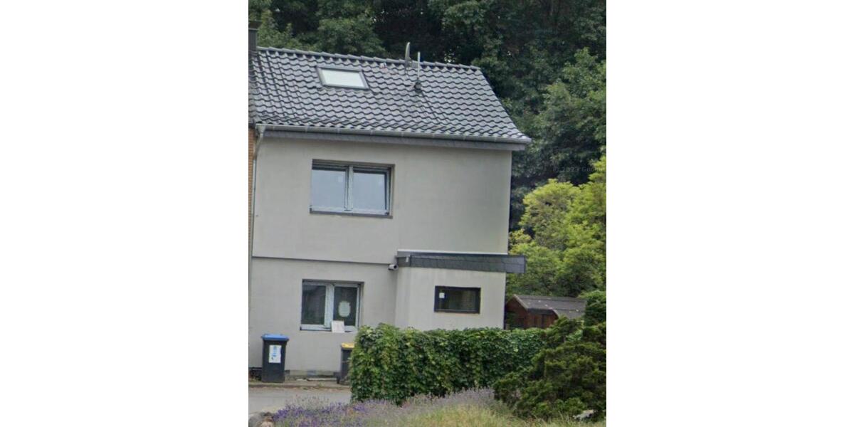 Kernsaniertes Reihenendhaus mit Garten, Garage & Stellplätzen 4 zimmer