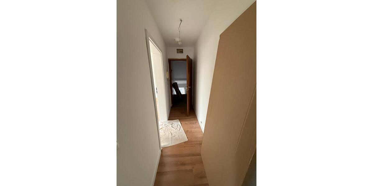 Dachgeschoßwohnung Heiligenhaus - 2 Zimmer, 54 m&sup2;, 700&euro; | Angebot:23825996