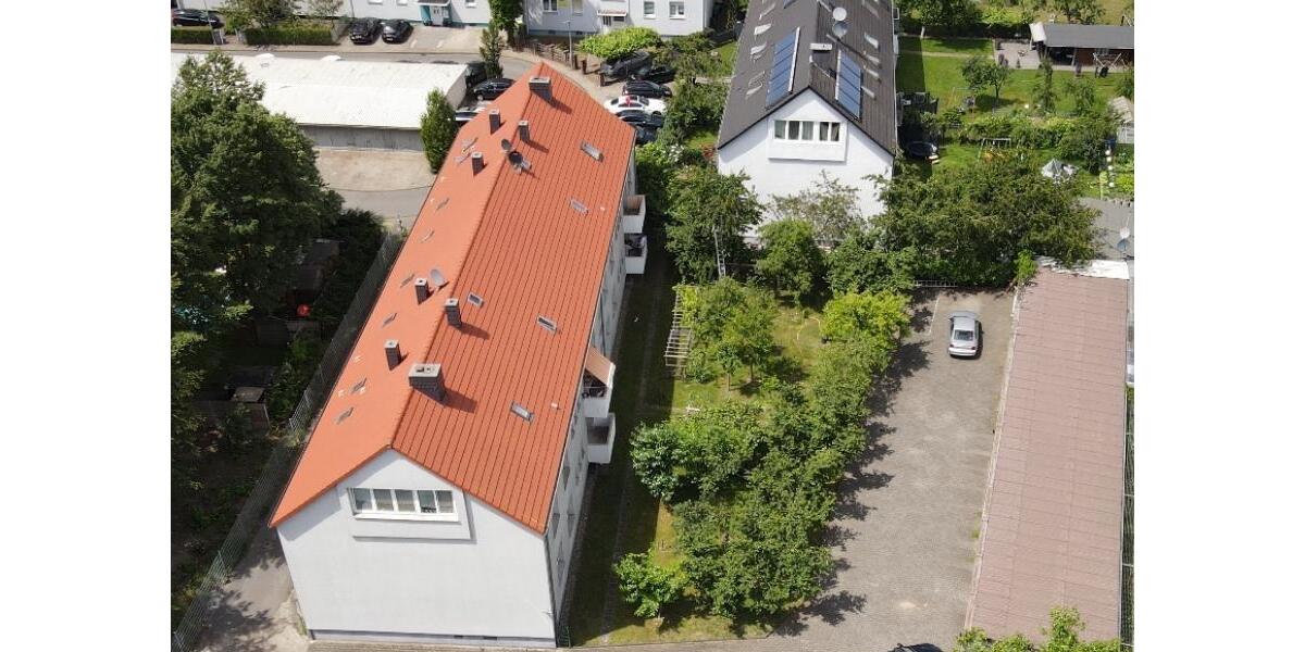 Mehrfamilienhaus 8 Wohnungen 5 Garagen zimmer