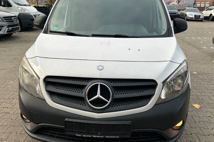 Mercedes-Benz Citan 205.000 km 4.800 € Essen 45139