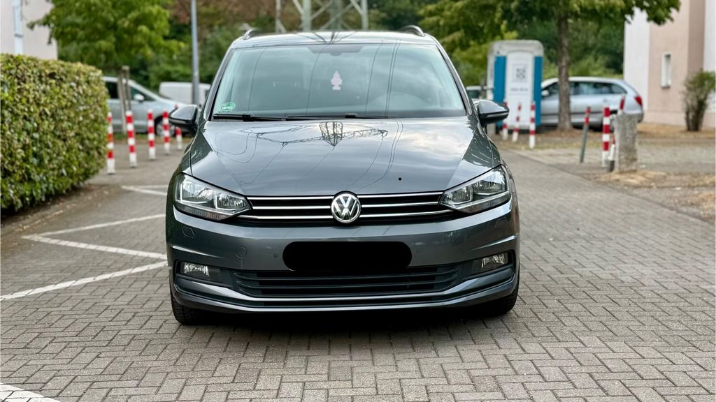 VW Touran 112.000 km 14.600 &euro; Bochum 44787