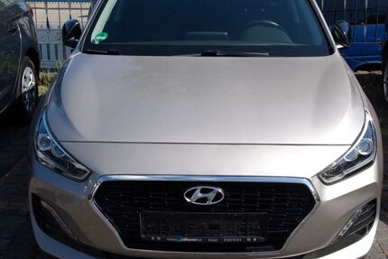 Hyundai i30 55.000 km 13.900 € Bottrop 46242