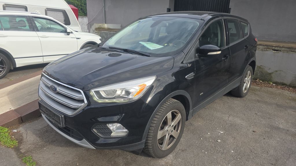 Ford Kuga 194.552 km 8.750 &euro; Essen 45356