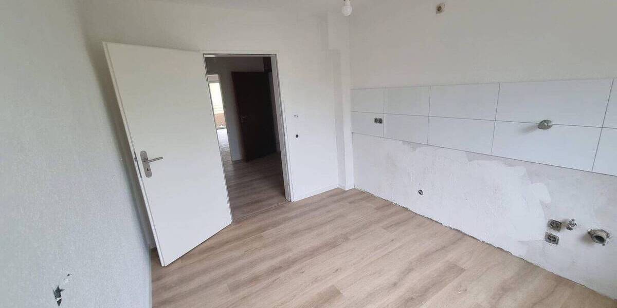 Etagenwohnung Gelsenkirchen Bulmke-Hüllen - 3 Zimmer, 83 m&sup2;, 620&euro; | Angebot:26349423