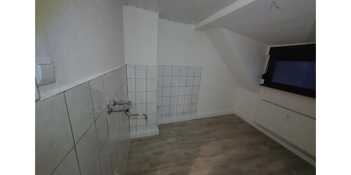 Attraktive, modernisierte Wohnung in ruhiger Lage – ab 1.3.26 2.5 zimmer