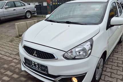 Mitsubishi Space Star 93.091 km 5.499 &euro; Bottrop 46242