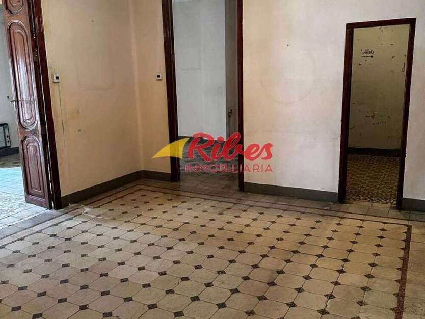 Wohnung zum Kaufen in Alzira 138.000 € 184 m²