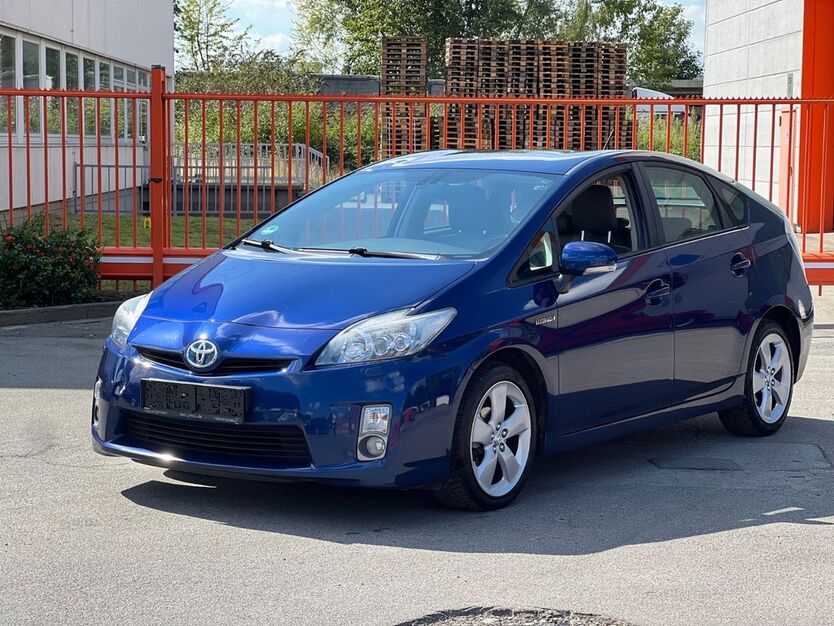 Toyota Prius 297.000 km 5.800 € Herten 45701